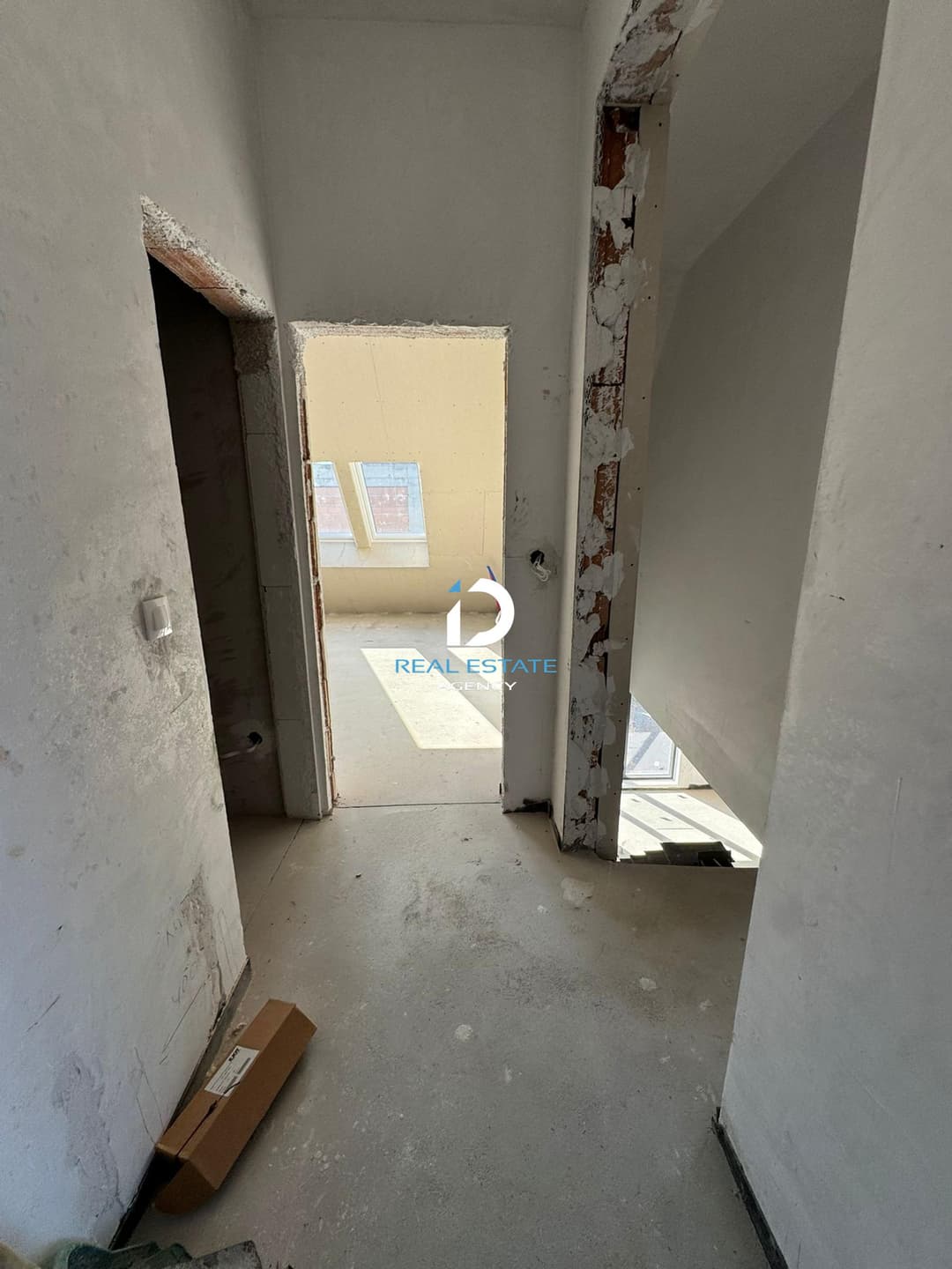 Estate Image 8