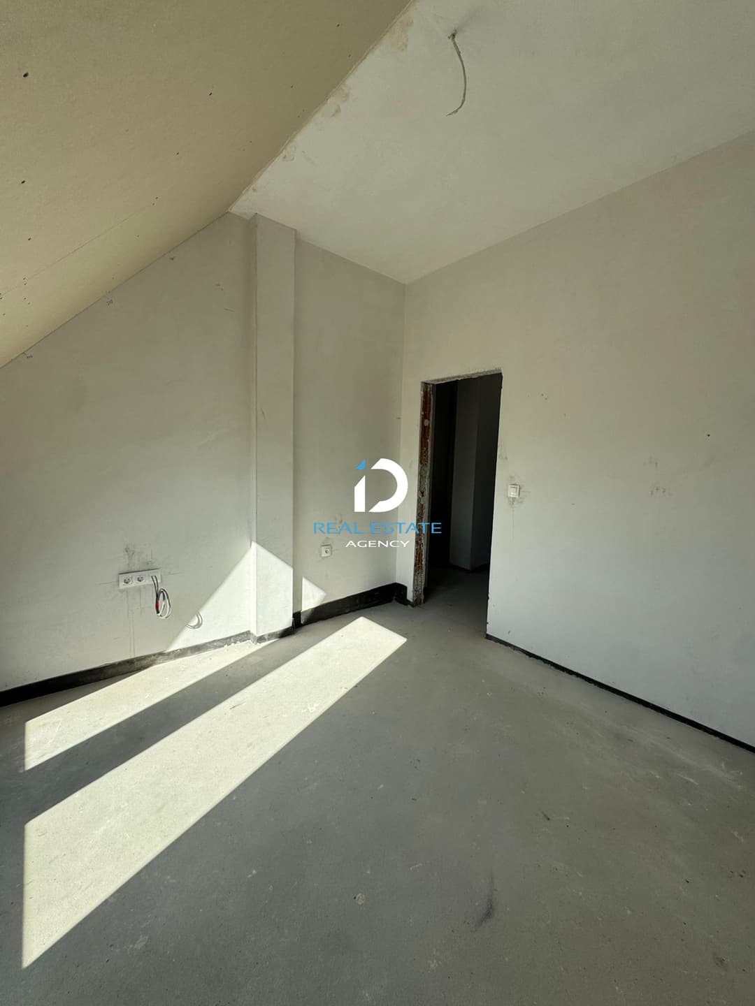 Estate Image 5